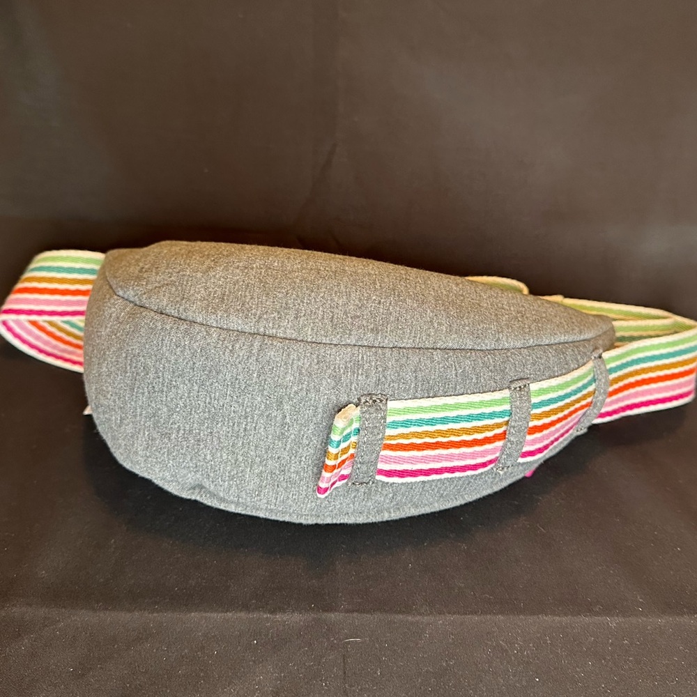 Wildfox Heather Sling Bag with Colorful Strap - Picture 4 of 4